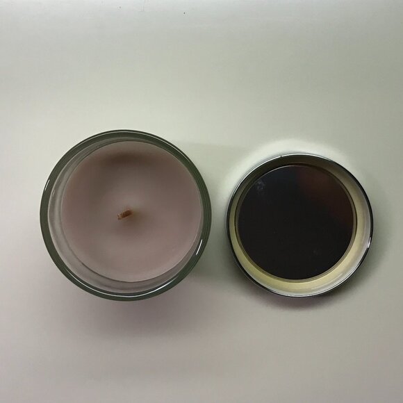 Air Wick Life Scents Candle – Cozy by the Fire - Picture 3 of 7